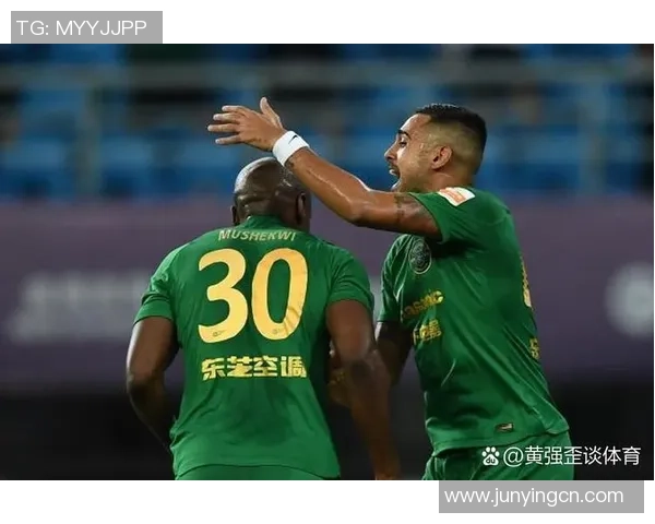 低调闪耀的绿茵英雄:聚焦小众足球明星与他们的独特魅力 低调闪耀的绿茵英雄:聚焦小众足球明星与他们的独特魅力