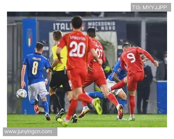 厚积薄发的足球巨星们:从默默无闻到璀璨辉煌的传奇之路 厚积薄发的足球巨星们:从默默无闻到璀璨辉煌的传奇之路