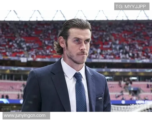 足球球星训练现场炸裂肌肉全场震惊力量与美感完美融合