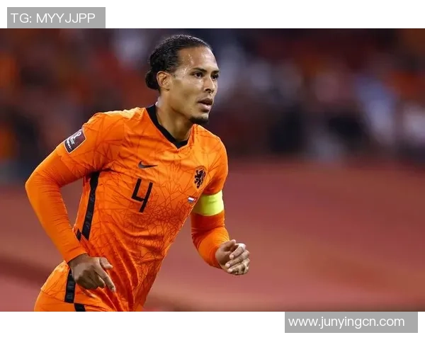 足球百大球星三套经典阵容解析 重温历史与现今的巅峰对决